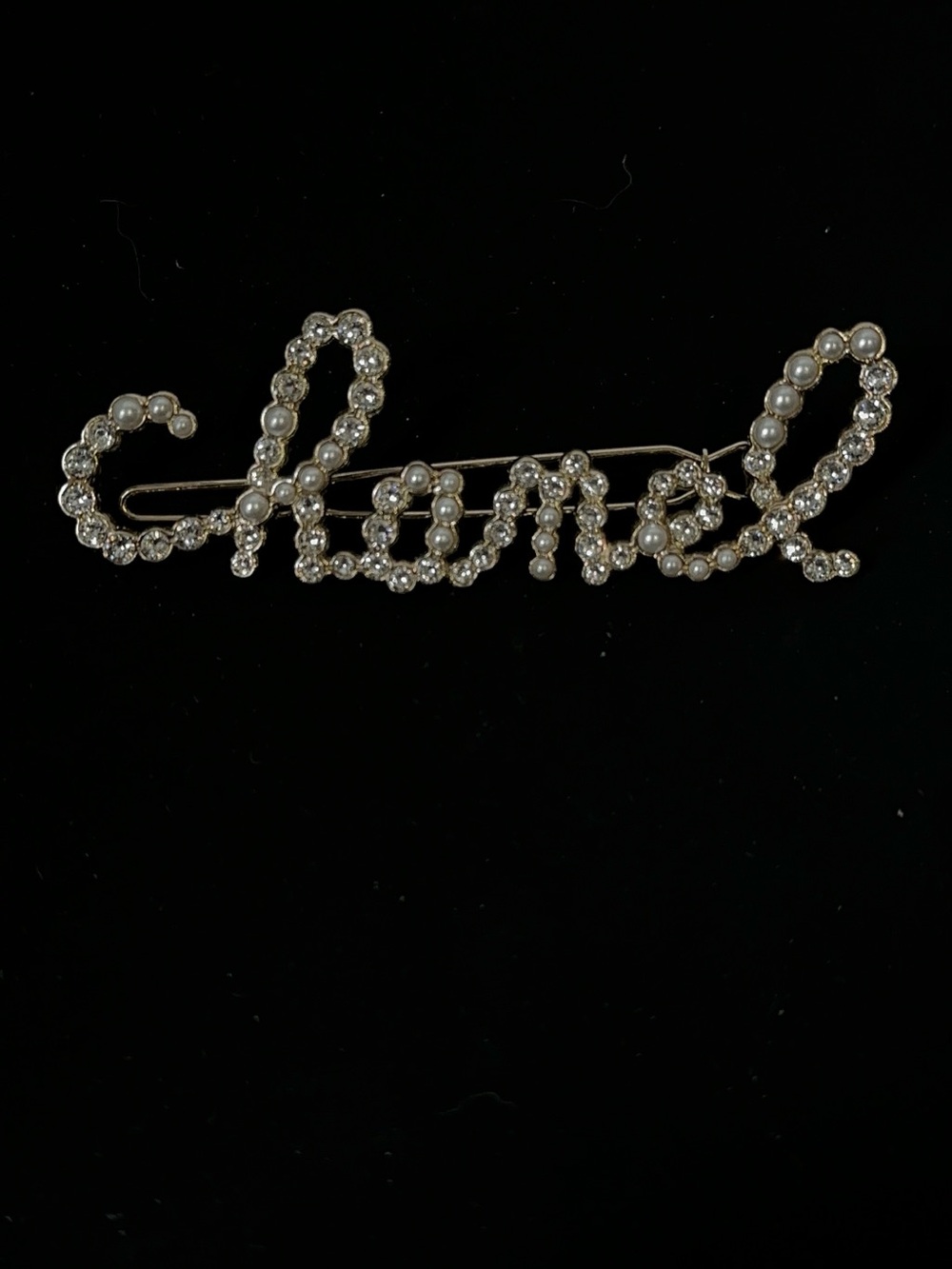 Pearl & Crystal 'Chanel' Script hair clip- Silver Tones